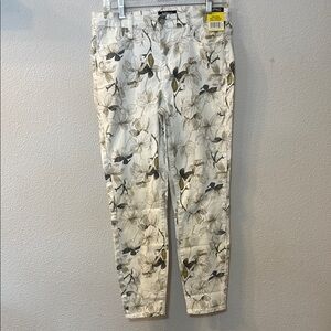 NWT Buffalo David Bitton Floral Ankle Skinny Pants